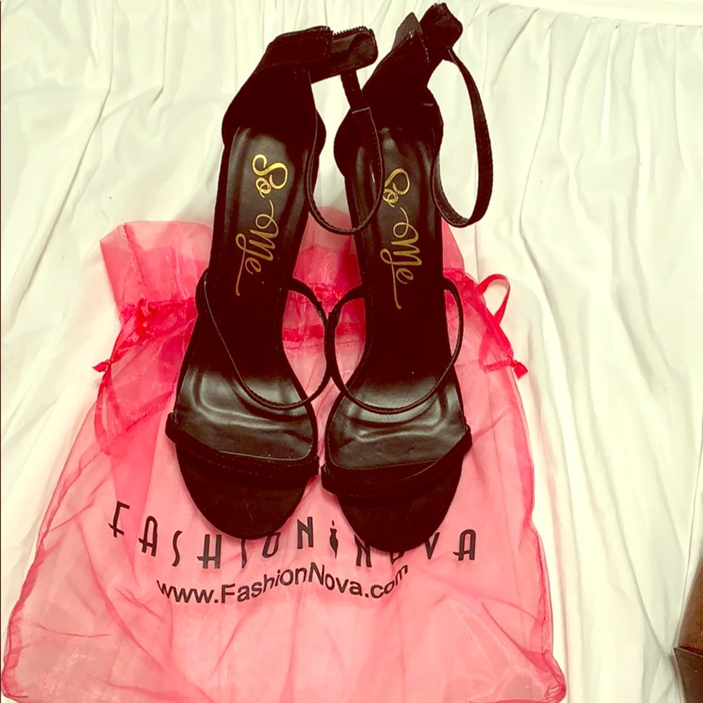 Fashion Nova Strappy Heels